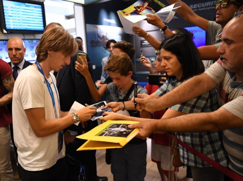 Images: l'arrivée de Cristiano, Messi, Modrić et Ramos à Monaco pour assister au tirage de la Ligue des Champions