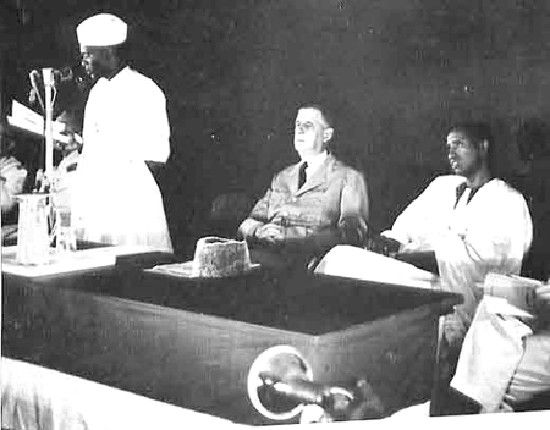 25 août 1958 : Ce jour là, Sékou Touré réclame au général de Gaulle l’indépendance de la Guinée 25 août 1958 : Ce jour là, Sékou Touré réclame au général de Gaulle l’indépendance de la Guinée