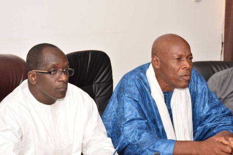 Le ministre Abdoulaye Diouf Sarr donne une lueur d’espoir aux commerçants de Rufisque (Images)