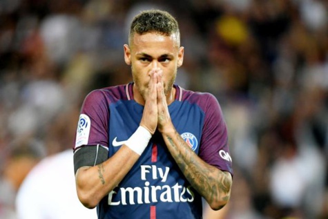 Quand le PSG oublie de mettre Neymar dans le groupe