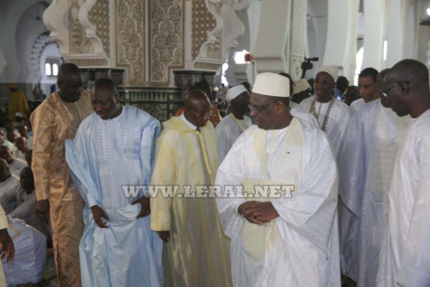 (13 photos ) Tabaski 2017: Le Président Macky SALL à la Grande Mosquée de Dakar