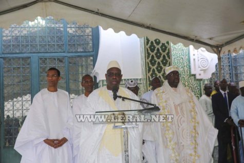 (13 photos ) Tabaski 2017: Le Président Macky SALL à la Grande Mosquée de Dakar