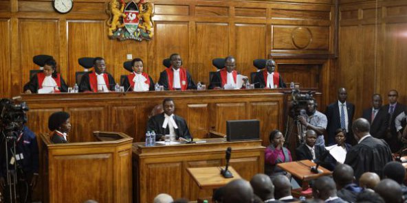 Élection kényane: la magistrature s’indigne de « menaces voilées » du président Kenyatta
