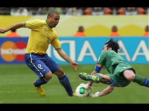 Gianluigi Buffon révèle le meilleur attaquant qui l’a le plus impressionné dans sa carrière