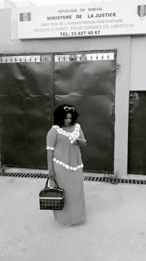 6 photos Tabaski : Oulèye Mané rend visite à ses anciennes co-détenues à la Maison d'arrrêt pour femmes de Liberté 6