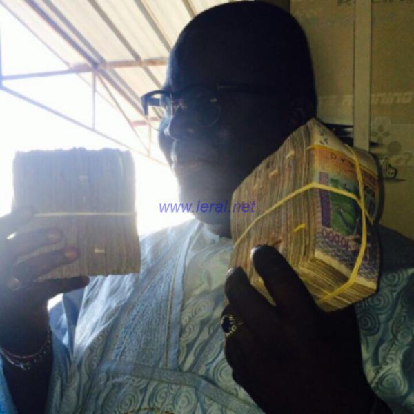 Bagarre au Penc Mi:  Aziz Ndiaye et Mbaye Sène "Woundèlou", se donnent en spectacle