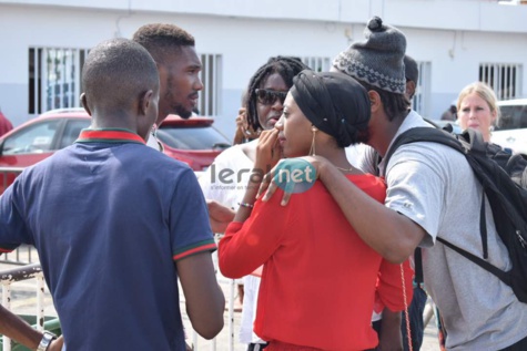 Photos : Ambiance de de l’expulsion de Kemi Séba à l’aéroport Léopold Sédar Senghor