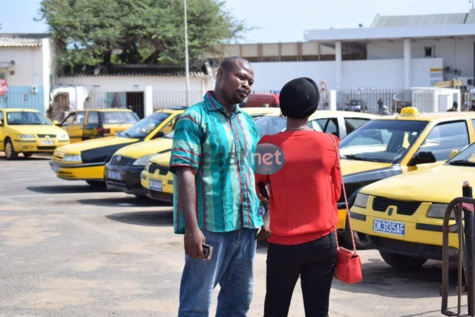 Photos : Ambiance de de l’expulsion de Kemi Séba à l’aéroport Léopold Sédar Senghor