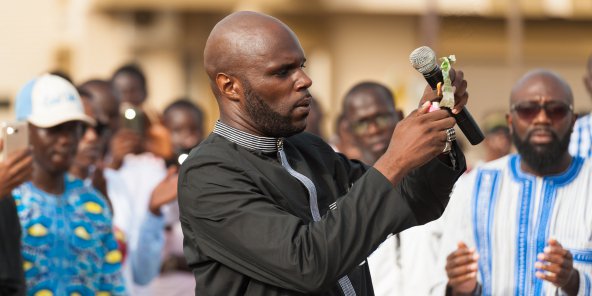 « Des Africains ont expulsé un Africain » : bronca au Sénégal autour de l’affaire Kemi Seba