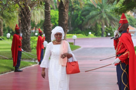 Photos: Le premier Conseil des ministres du tout nouveau Gouvernement 