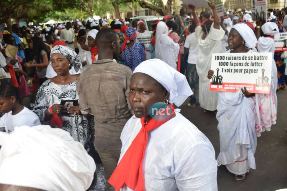 (13 Photos) Les partisans de khalifa Sall devant l'Assemblée nationale