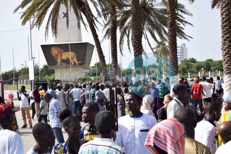 (13 Photos) Marche de soutien de la communauté musulmane du Sénégal au peuple de Birmanie à la Place de l'obélisque