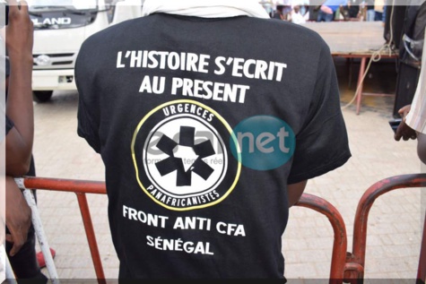Images- Sénégal: Forte mobilisation contre le franc CFA  