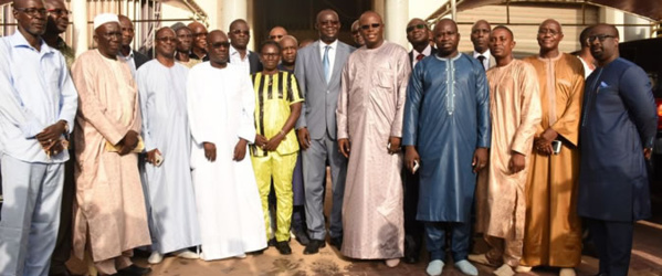 Macky Sall menace la fédération de football : « La qualification ou le renvoi de Aliou Cissé »