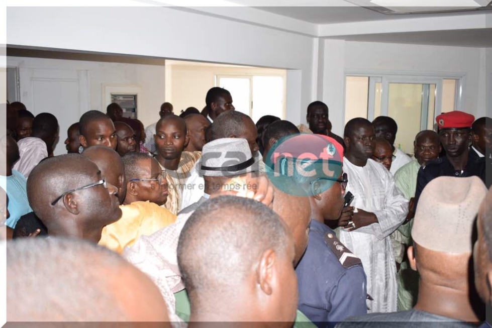 Passation de service: Thierno Niane DG sortant de la CDC passe le témoin à Aliou Sall