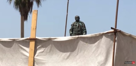 Saint-Louis-Déboulonnée par un orage : La statue de Faidherbe remise à sa place