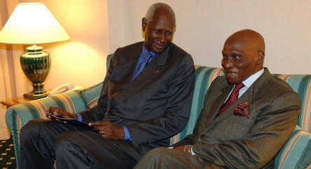 Financement occulte des partis : Abdou Diouf arrosait Me Wade par l’intermédiaire de Tanor Dieng