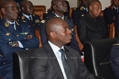 Photos : La visite de Aly Ngouille Ndiaye, ministre de l'Intérieur à la Caserne des Sapeurs Pompiers