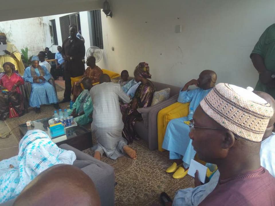 Wade chez Coumba Gawlo Seck pour présenter ses condoléances