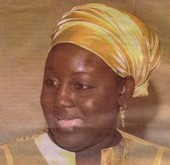 Escroquerie au jugement au préjudice de sa "aawo" Bernadette Christine Folcons : le mari d’Aissatou Diop Fall, El Hadj Alioune Barr plaide coupable et encourt quatre mois de prison