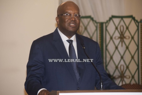 20 Photos: Le Président Macky Sall reçoit son homologue burkinabé, Roch Marc Christan Kaboré 