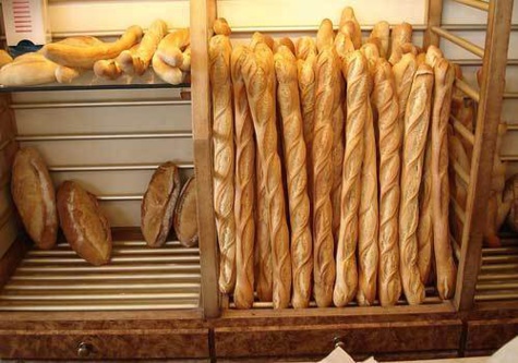 Hausse du prix de la farine: les boulangers annoncent une grève de 48 heures