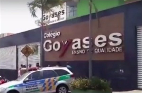 BRÉSIL: Un fils de policier tire sur des ados dans un collège