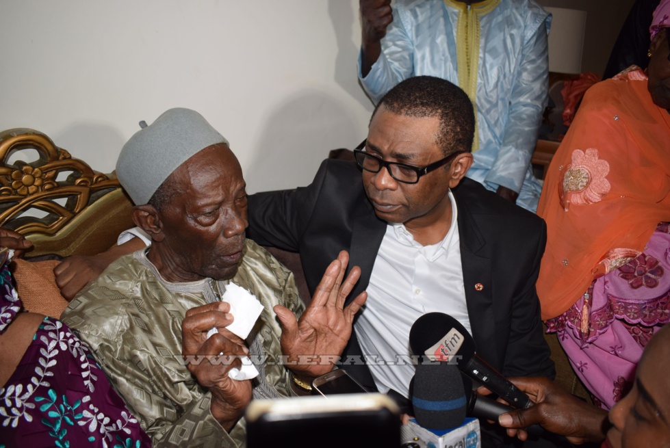Accueil triomphal de Youssou Ndour à la maison familiale en images