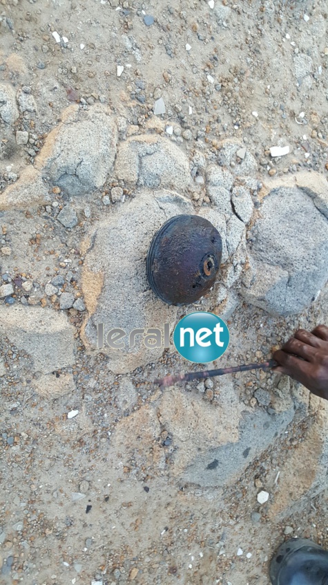 Photos : Découverte d’un obus de 400 kg en face de l’Ambassade du Mali, sur la Corniche Ouest