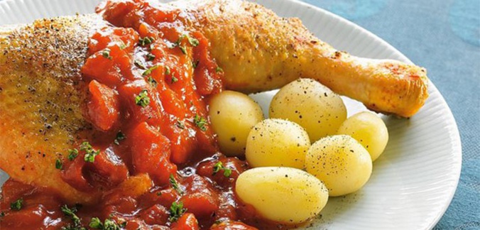 Guide-Recette pour 4 personnes: Cuisses de poulet à la sauce tomate