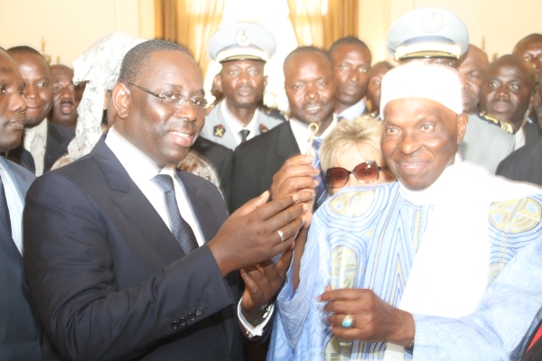 Réconciliation Macky Sall – Me Wade : Le Pouvoir et le PDS donnent leur position sur le vœu du Khalife des Mourides