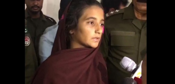 Pakistan: Elle tue 15 personnes par erreur, en voulant assassiner son mari