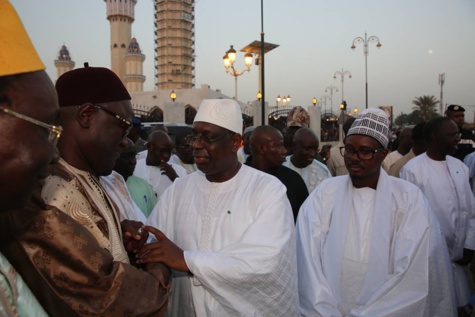 Photos : le Président Macky Sall accueilli dans la ville sainte de Touba