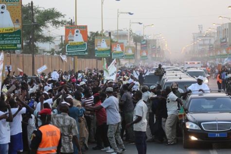 Photos : le Président Macky Sall accueilli dans la ville sainte de Touba