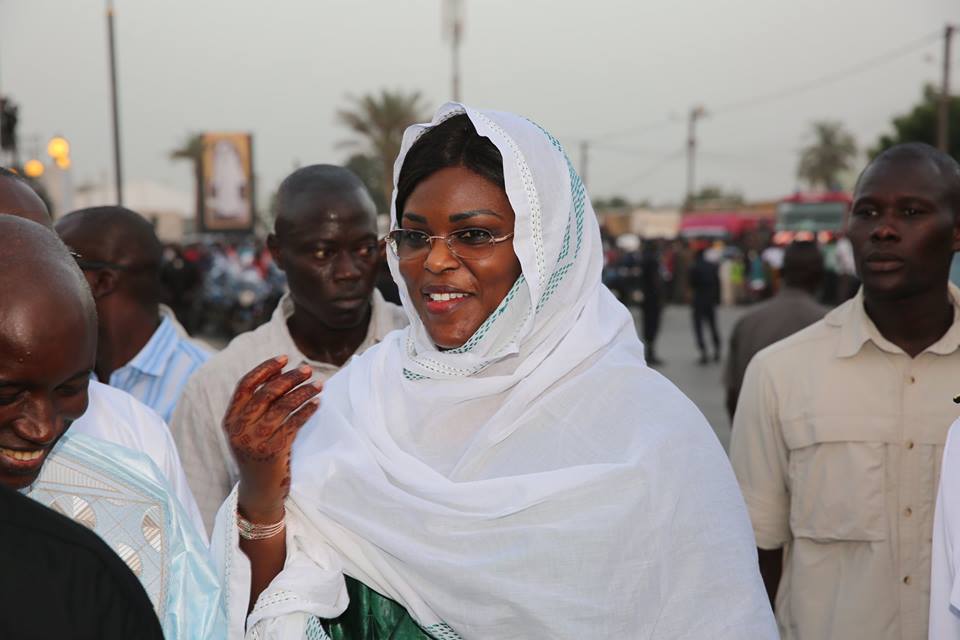 Arrêt sur image: Le sourire radieux de la Première Dame à Touba