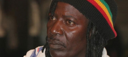 Alpha Blondy pour la fin des duels à mort pour le pouvoir