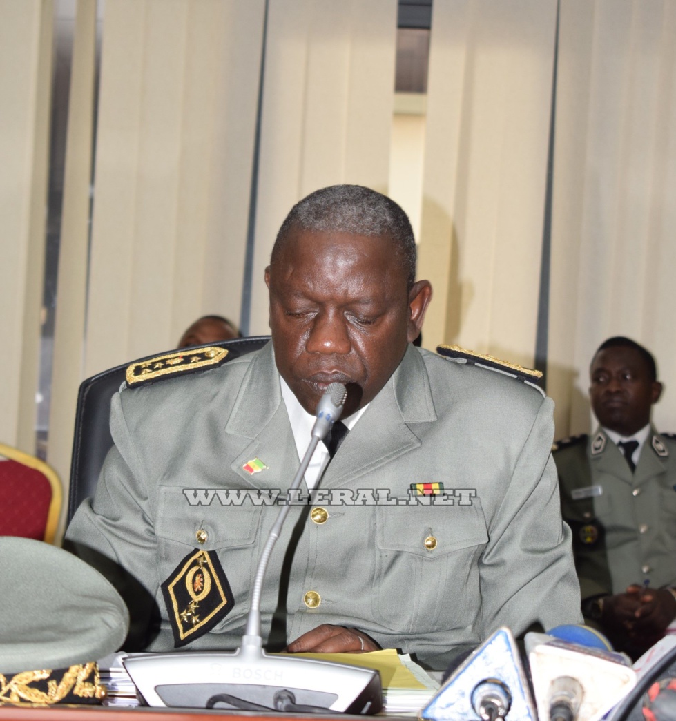 Direction générale des Douanes : Papa Ousmane Guèye passe le témoin à Oumar Diallo