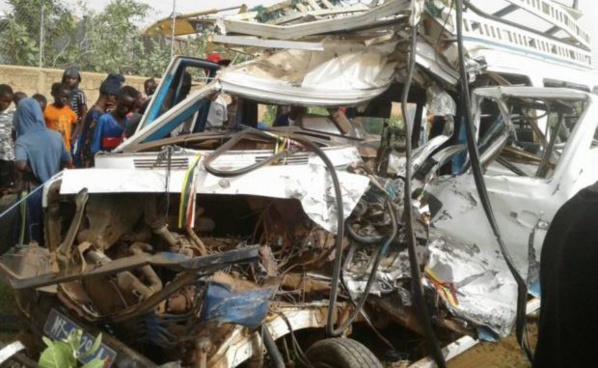 Urgent: un nouvel accident fait 14 morts sur la route du Magal