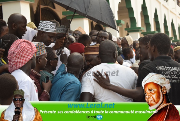 Les images fortes de l'inhumation de Feu El Hadji Ibrahima Niasse