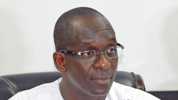 ​Abdoulaye Diouf Sarr se plie devant les menaces des syndicalistes de la Santé et l’Action  sociale