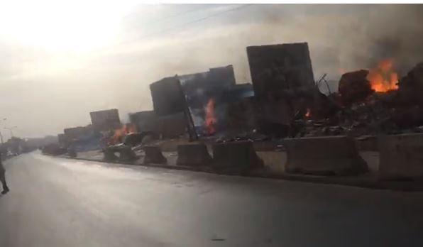 L’incendie au « Parc Lambaye » plonge Dakar dans un black-out total