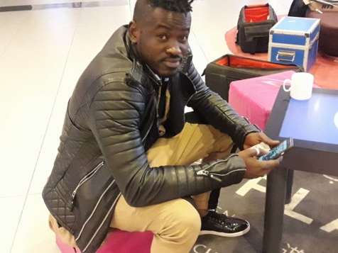 Photos : Pape Moussa, le talentueux danseur de Youssou Ndour, fin prêt pour le Bercy