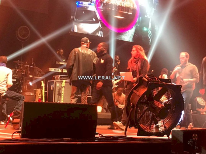 (Photos et Vidéo) Bercy 2017: Balance de Youssou Ndour et le Super Etoile sur la scène  . Regardez!