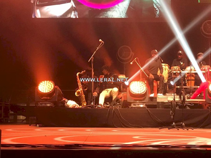 (Photos et Vidéo) Bercy 2017: Balance de Youssou Ndour et le Super Etoile sur la scène  . Regardez!