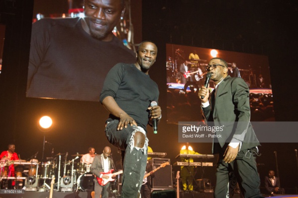 (Photos ) Revivez le Show AKON à Bercy avec Youssou NDour (SONG DANN LIVE)