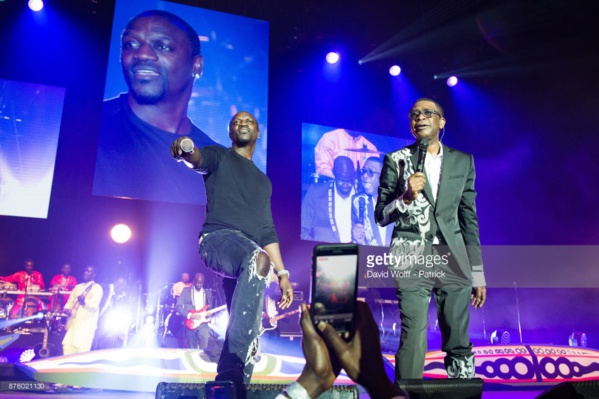 (Photos ) Revivez le Show AKON à Bercy avec Youssou NDour (SONG DANN LIVE)