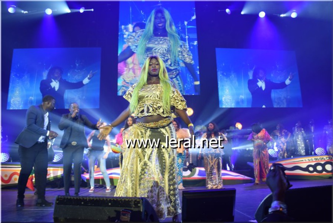 Vidéo-photos: Regardez le "leumbeul" inédit de Ndèye Gueye Junior sur la scène de Bercy