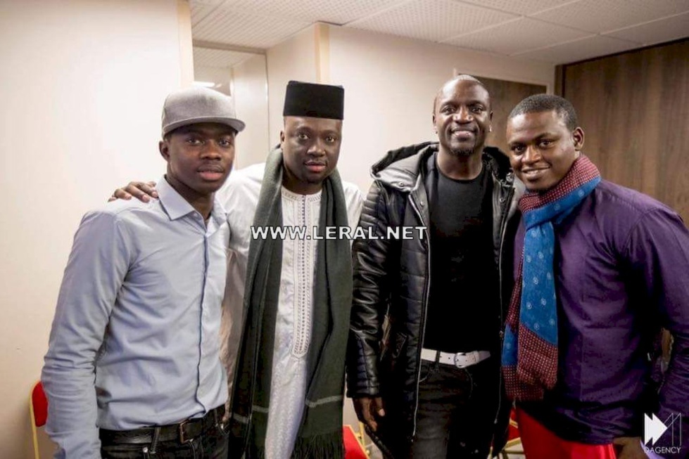 Bercy 2017 - Youssou Ndour: "Un grand merci à mes deux frères, le talentueux David Monfort de Dagency et son frère, Bassirou Niang"