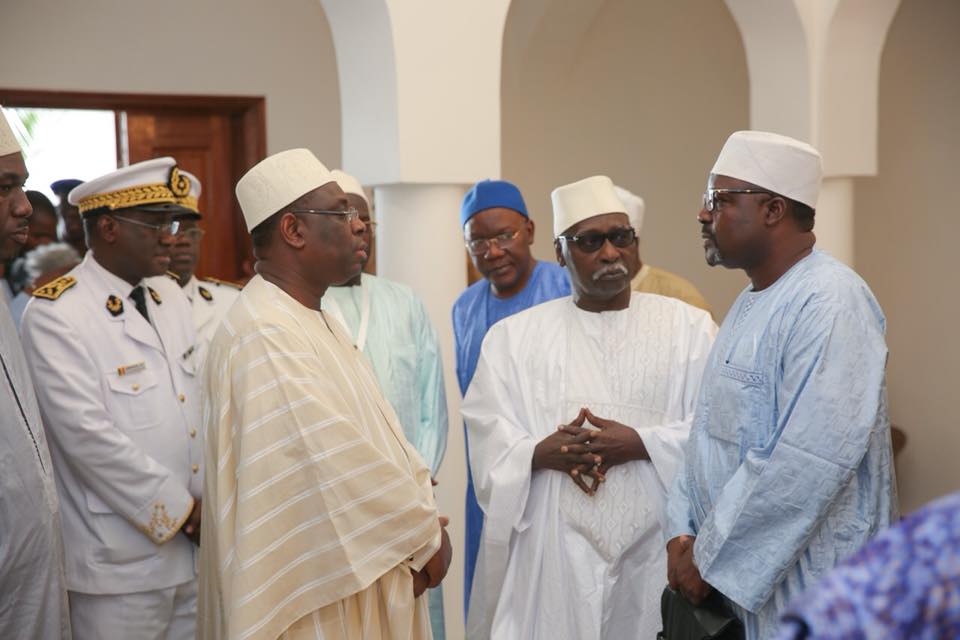 Photos-Le Président Macky Sall, son épouse Marième Faye Sall et le Khalife général des Tidianes en …