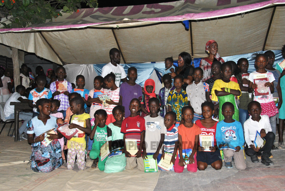 Fête des enfants:  "xalé buur la" distribution de fournitures à 370 élèves à Diakhao, Thies